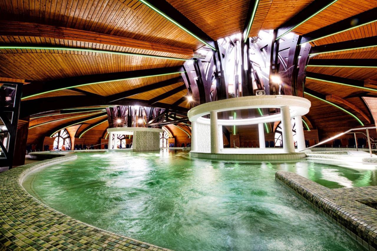 Bbbb Resort Apartman Zalakaros Exterior foto